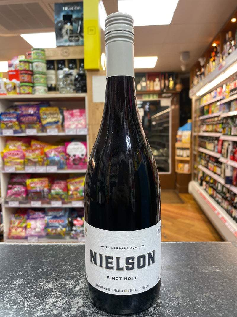 Nielson Pinot Noir 75cl