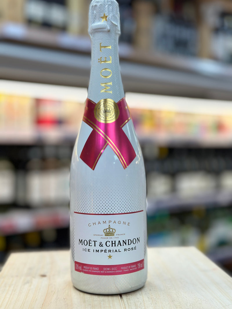 Moet Ice Imperial Rose Champagne 75cl